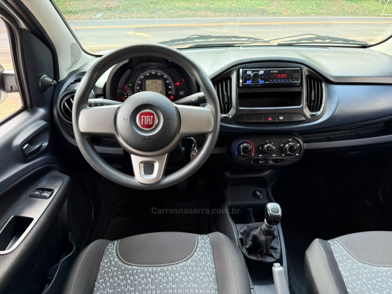 UNO 1.0 EVO ATTRACTIVE 8V FLEX 4P MANUAL - 2021 - DOIS IRMãOS