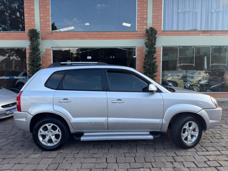 TUCSON 2.0 MPFI GLS BASE 16V 143CV 2WD FLEX 4P AUTOMÁTICO - 2015 - SãO MARCOS