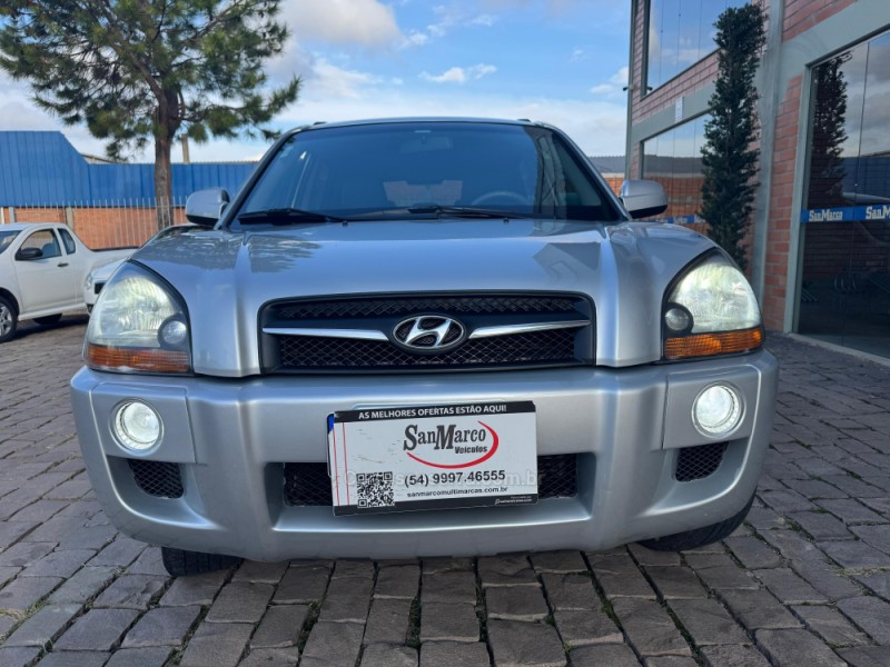 TUCSON 2.0 MPFI GLS BASE 16V 143CV 2WD FLEX 4P AUTOMÁTICO - 2015 - SãO MARCOS
