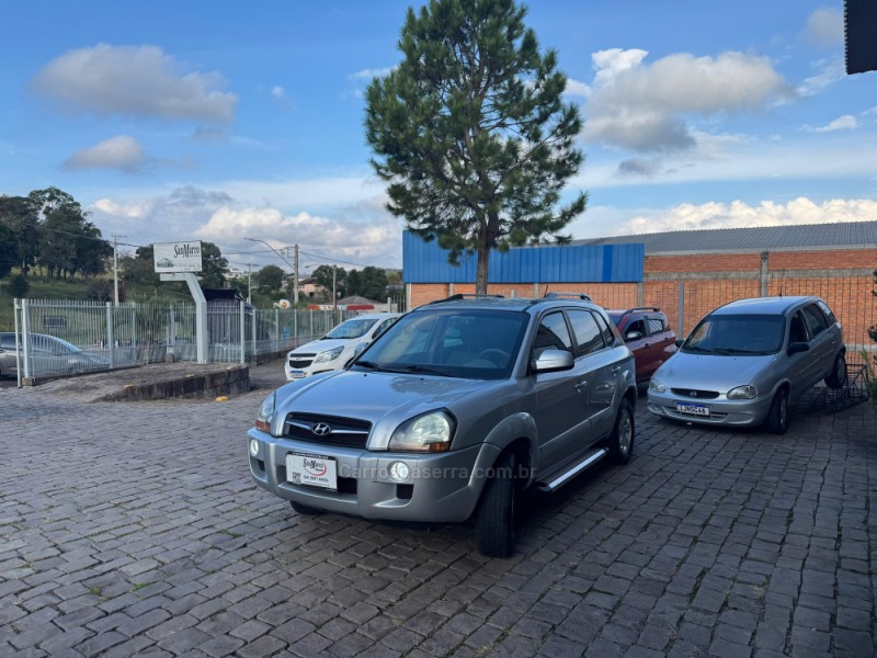 TUCSON 2.0 MPFI GLS BASE 16V 143CV 2WD FLEX 4P AUTOMÁTICO - 2015 - SãO MARCOS