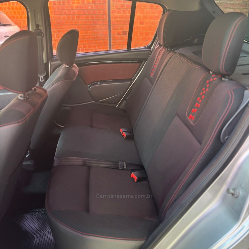 SANDERO 1.6 STEPWAY 16V FLEX 4P MANUAL - 2012 - LAJEADO