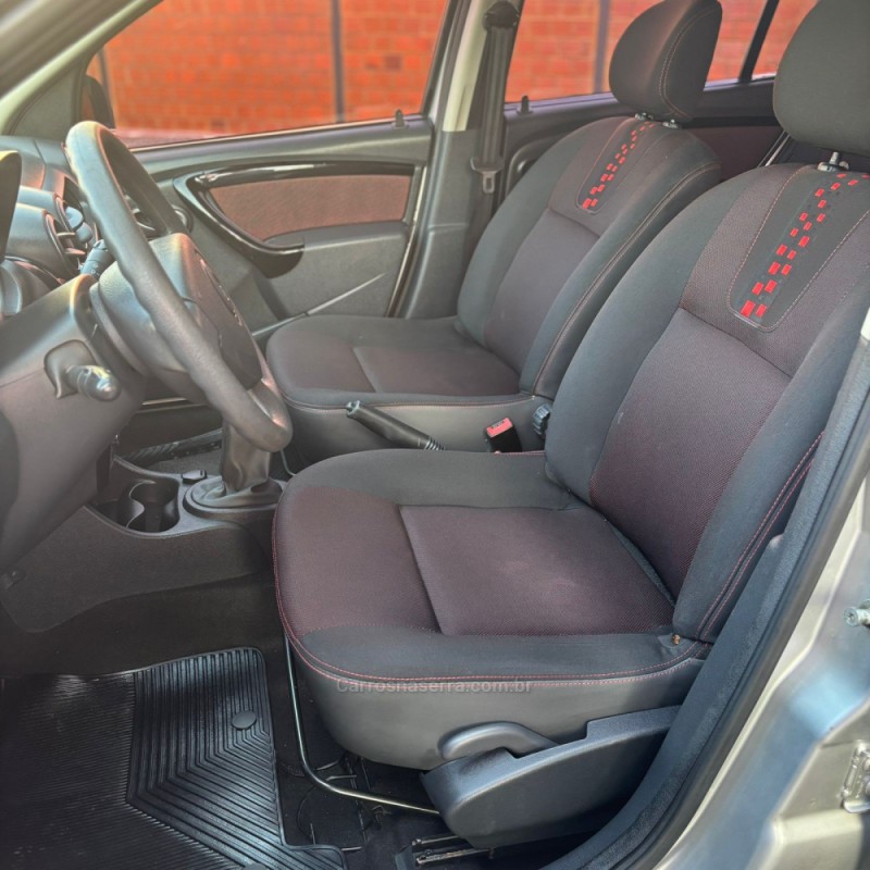 SANDERO 1.6 STEPWAY 16V FLEX 4P MANUAL - 2012 - LAJEADO