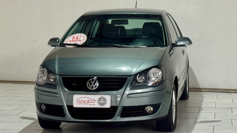 POLO SEDAN 1.6 8V GASOLINA 4P MANUAL - 2011 - ESTâNCIA VELHA