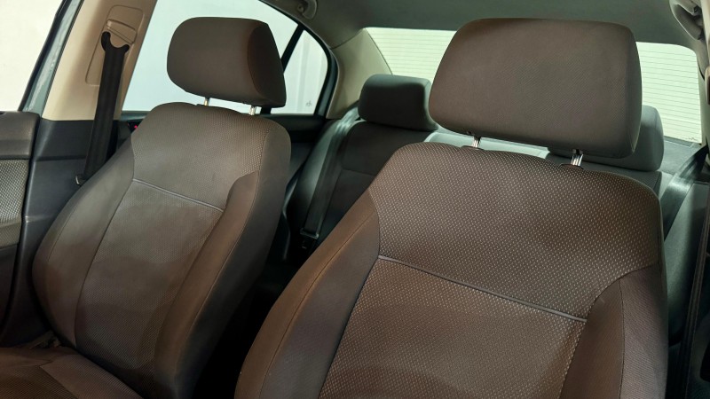 POLO SEDAN 1.6 8V GASOLINA 4P MANUAL - 2011 - ESTâNCIA VELHA