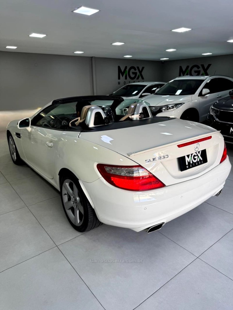 SLK 250 1.8 CGI 16V TURBO GASOLINA 2P AUTOMÁTICO - 2012 - PORTO ALEGRE