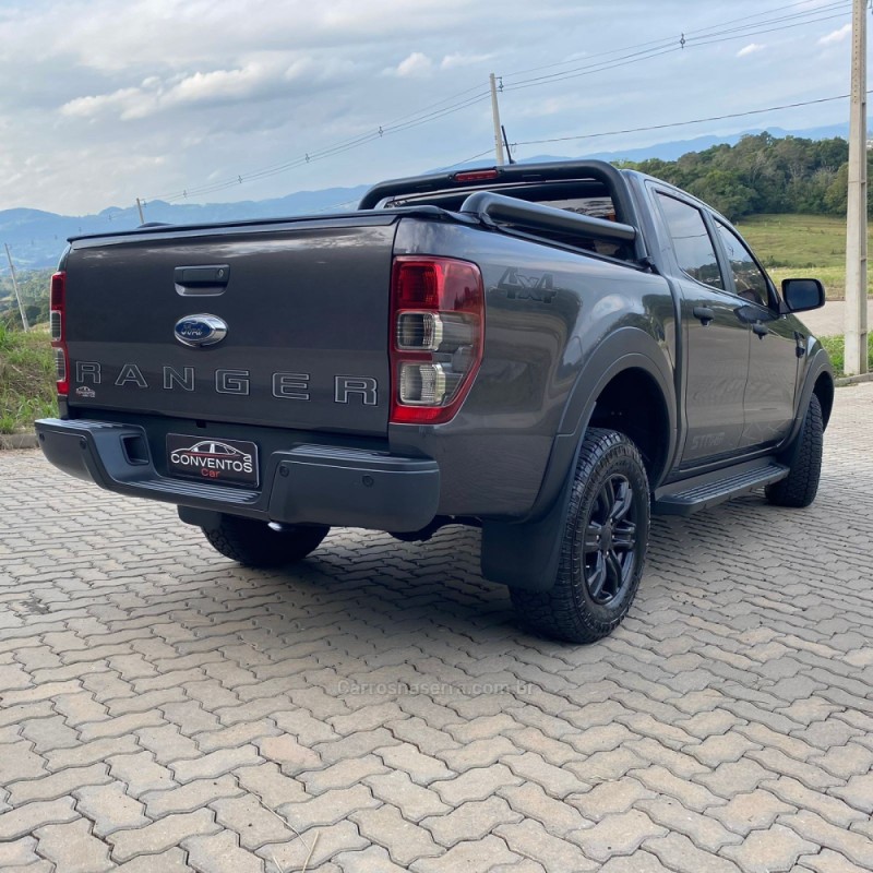 RANGER 3.2 STORM 4X4 CD 20V DIESEL 4P AUTOMÁTICO - 2022 - LAJEADO