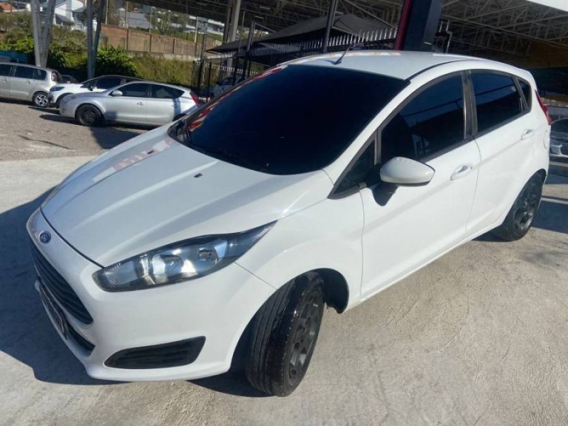 FIESTA 1.5 SE HATCH 16V FLEX 4P MANUAL - 2015 - CAXIAS DO SUL