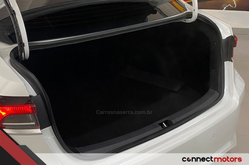 COROLLA 2.0 XEI 16V FLEX 4P AUTOMÁTICO - 2024 - BENTO GONçALVES