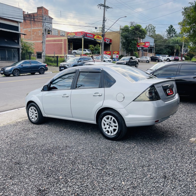 FIESTA 1.6 ROCAM SE PLUS 8V FLEX 4P MANUAL - 2012 - NOVO HAMBURGO