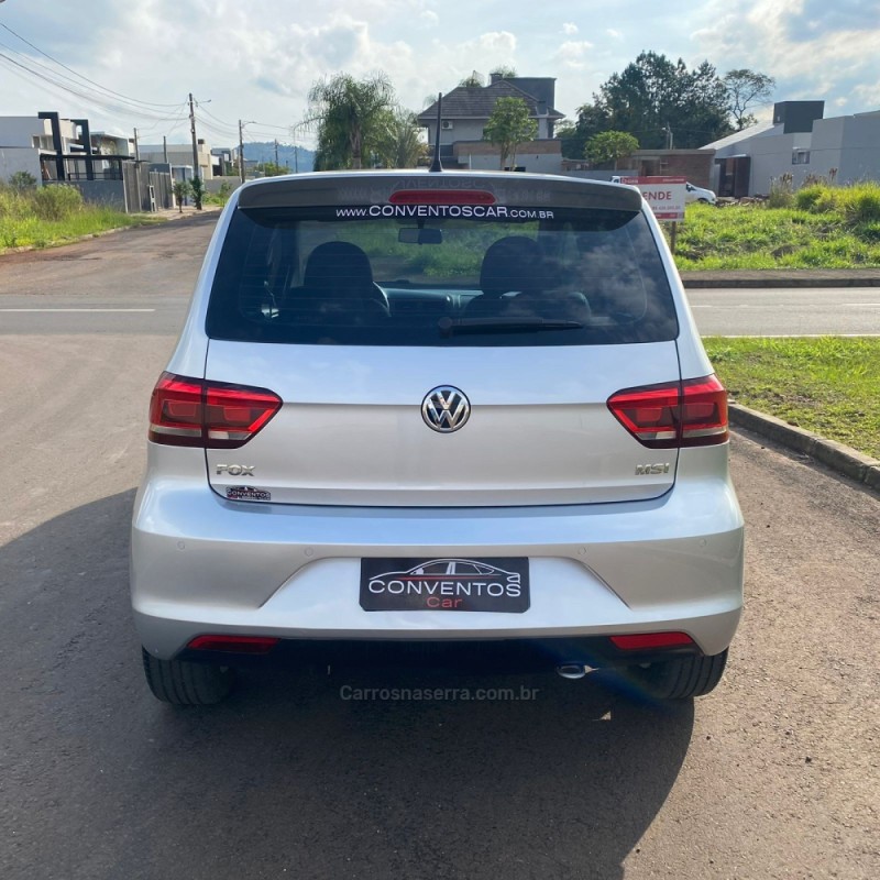 FOX 1.6 MI ROCK IN RIO 8V FLEX 4P MANUAL - 2016 - LAJEADO