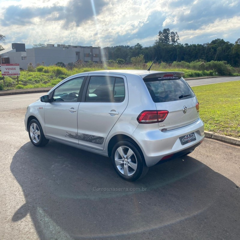 FOX 1.6 MI ROCK IN RIO 8V FLEX 4P MANUAL - 2016 - LAJEADO