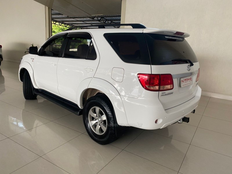 HILUX SW4 3.0 SRV 4X4 16V TURBO INTERCOOLER DIESEL 4P AUTOMÁTICO - 2008 - LAJEADO