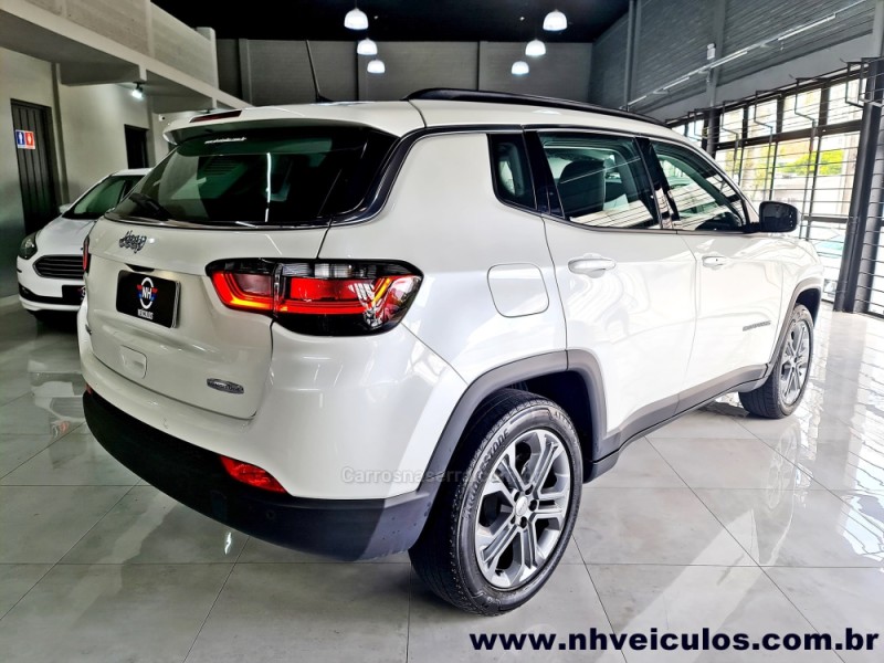 COMPASS 1.3 LONGITUDE T270 16V TURBO 4X2 FLEX 4P AUTOMÁTICO - 2023 - NOVO HAMBURGO