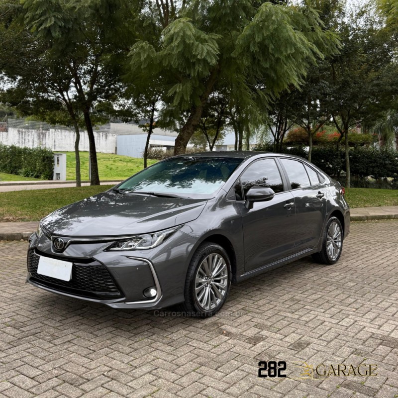 COROLLA 2.0 XEI 16V FLEX 4P AUTOMÁTICO - 2024 - FARROUPILHA