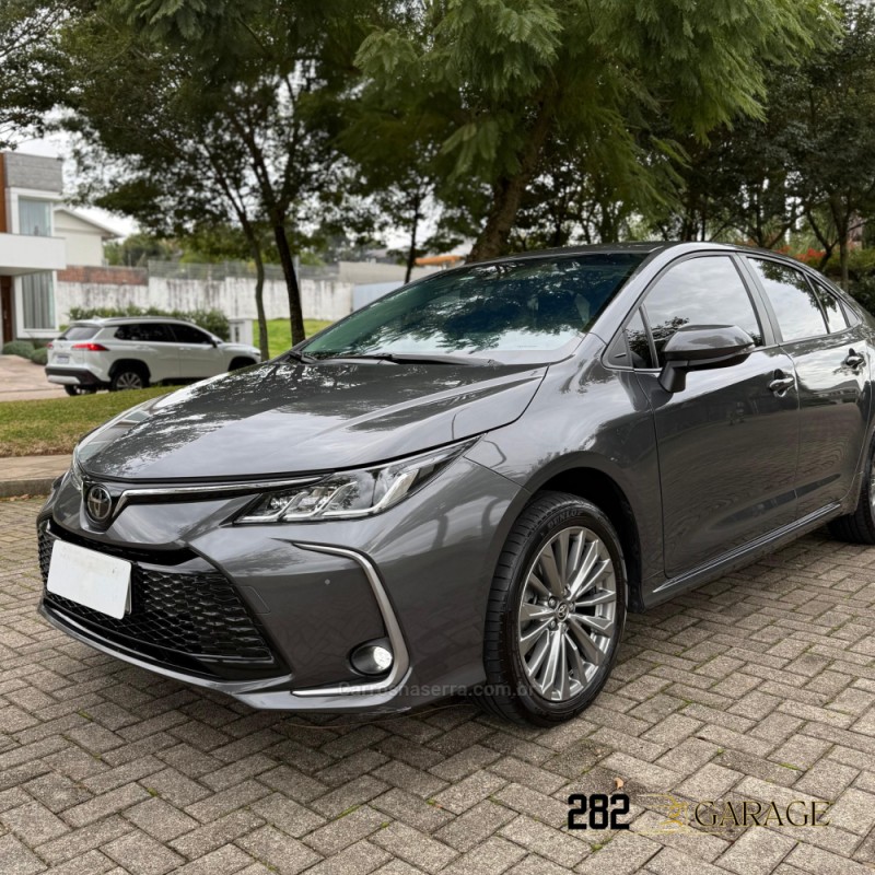 COROLLA 2.0 XEI 16V FLEX 4P AUTOMÁTICO - 2024 - FARROUPILHA