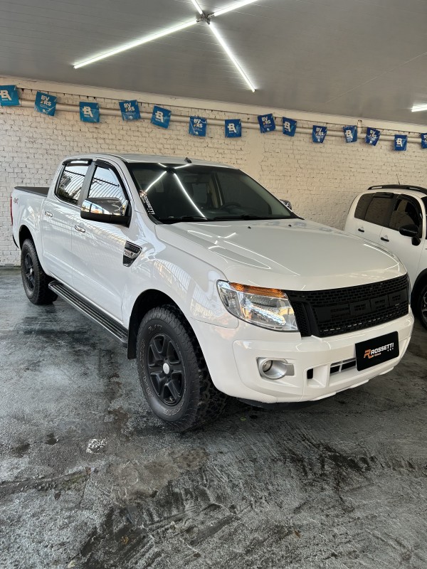 RANGER 3.2 XLT 4X4 CD 20V DIESEL 4P AUTOMÁTICO - 2015 - CAXIAS DO SUL