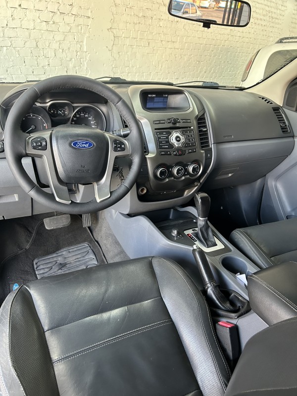 RANGER 3.2 XLT 4X4 CD 20V DIESEL 4P AUTOMÁTICO - 2015 - CAXIAS DO SUL