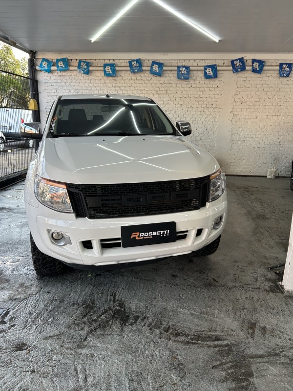 RANGER 3.2 XLT 4X4 CD 20V DIESEL 4P AUTOMÁTICO - 2015 - CAXIAS DO SUL