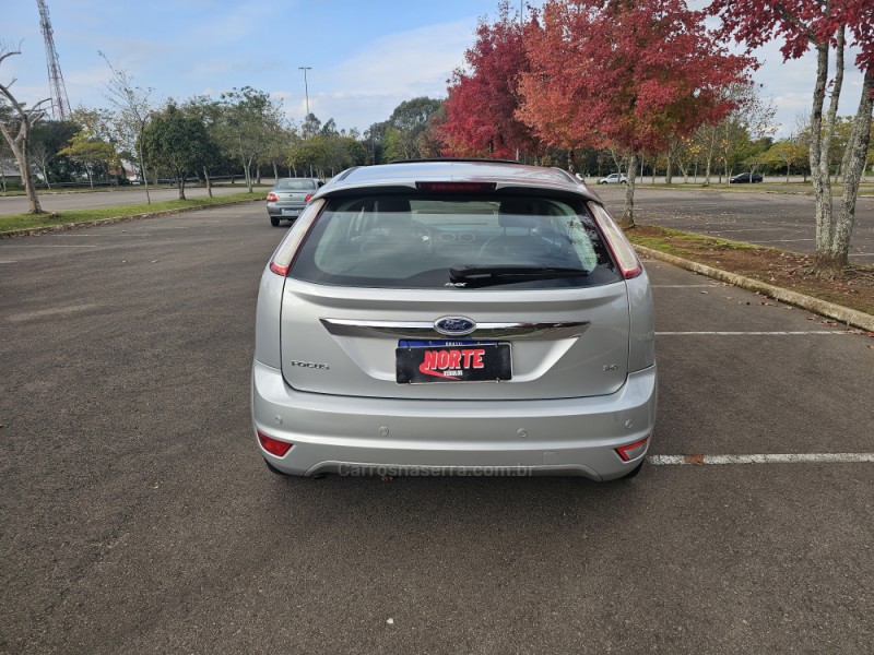 FOCUS 2.0 GHIA 16V FLEX 4P MANUAL - 2011 - BENTO GONçALVES