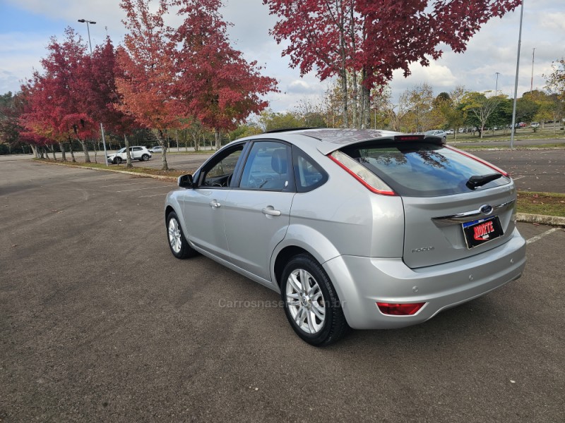 FOCUS 2.0 GHIA 16V FLEX 4P MANUAL - 2011 - BENTO GONçALVES
