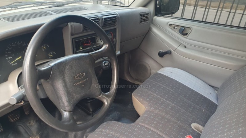 S10 2.2 EFI STD 4X2 CS 8V GASOLINA 2P MANUAL - 1997 - CAXIAS DO SUL