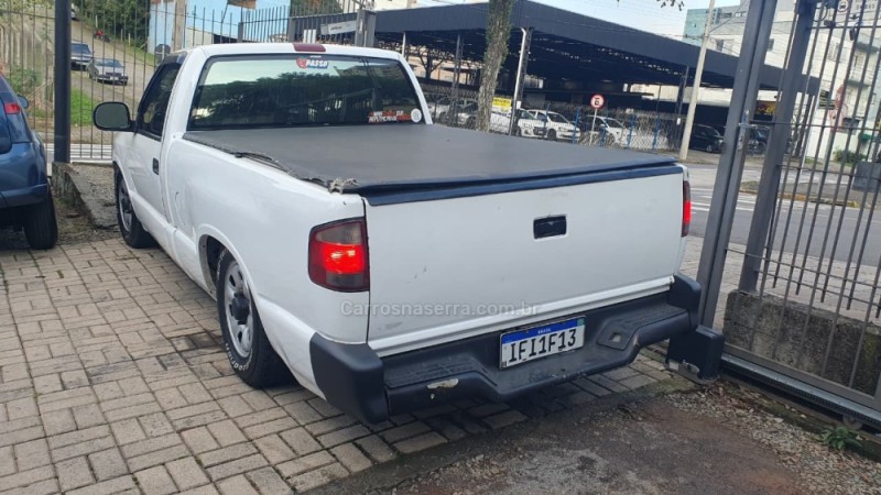 S10 2.2 EFI STD 4X2 CS 8V GASOLINA 2P MANUAL - 1997 - CAXIAS DO SUL