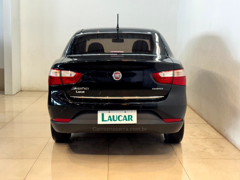GRAND SIENA 1.6 MPI ESSENCE 16V FLEX 4P AUTOMATIZADO - 2017 - CASCA