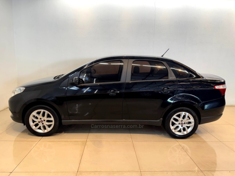 GRAND SIENA 1.6 MPI ESSENCE 16V FLEX 4P AUTOMATIZADO - 2017 - CASCA