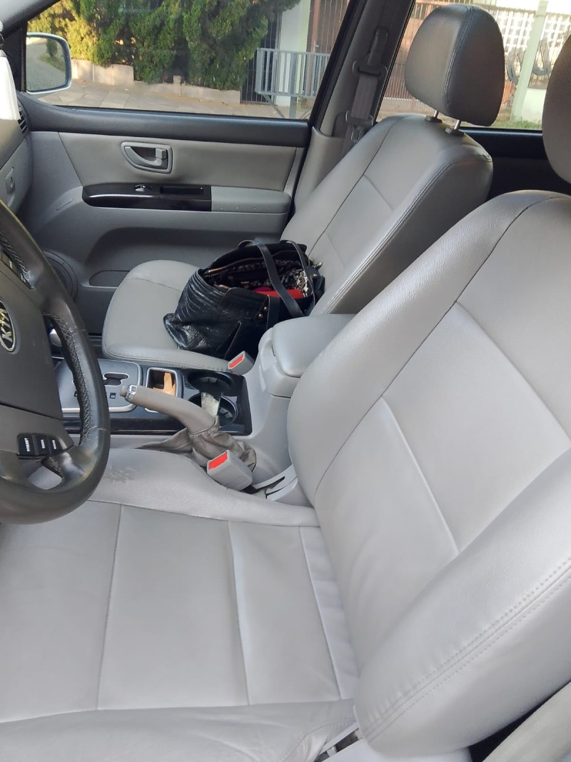 SORENTO EX 3.5 L V6 4X4 AUTOMÁTICO - 2009 - CAXIAS DO SUL