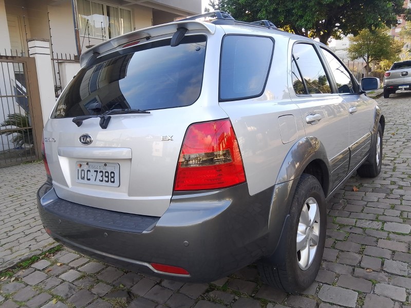 SORENTO EX 3.5 L V6 4X4 AUTOMÁTICO - 2009 - CAXIAS DO SUL