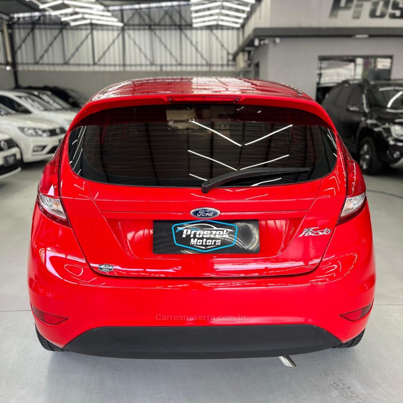 FIESTA 1.5 SE HATCH 16V FLEX 4P MANUAL - 2014 - CANOAS
