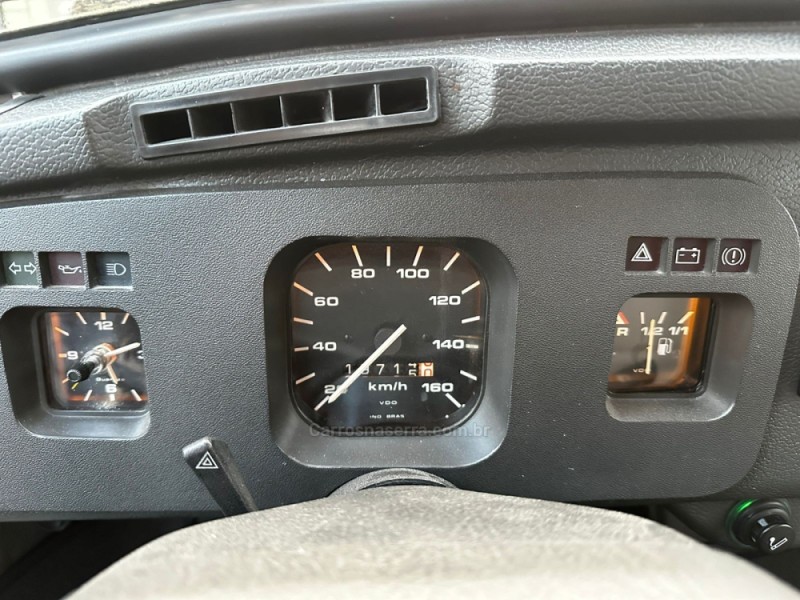 FUSCA 1.6 8V GASOLINA 2P MANUAL - 1995 - CANELA
