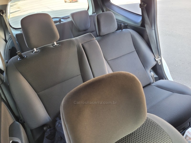 GRAND LIVINA 1.8 S 16V FLEX 4P MANUAL - 2013 - FLORES DA CUNHA