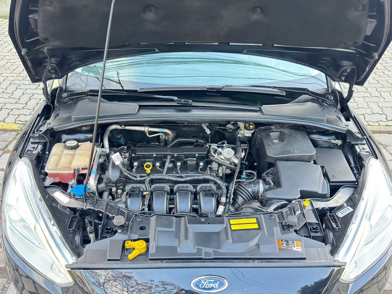 FOCUS 2.0 SE PLUS SEDAN 16V FLEX 4P AUTOMÁTICO - 2018 - CAXIAS DO SUL