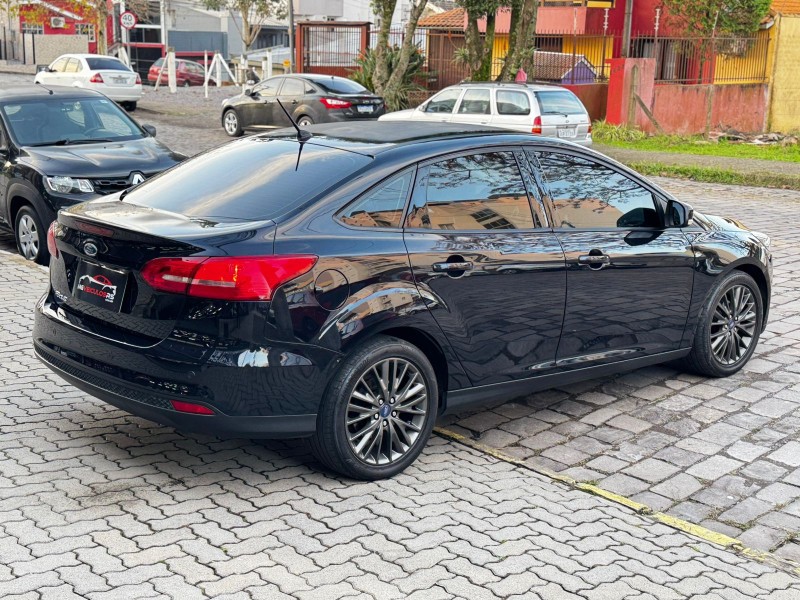 FOCUS 2.0 SE PLUS SEDAN 16V FLEX 4P AUTOMÁTICO - 2018 - CAXIAS DO SUL