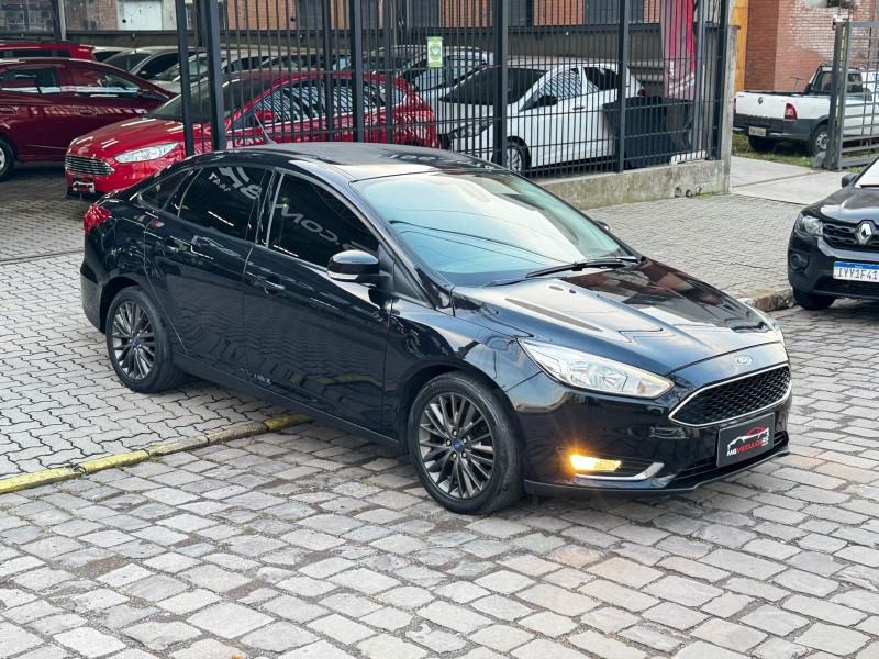 FOCUS 2.0 SE PLUS SEDAN 16V FLEX 4P AUTOMÁTICO - 2018 - CAXIAS DO SUL