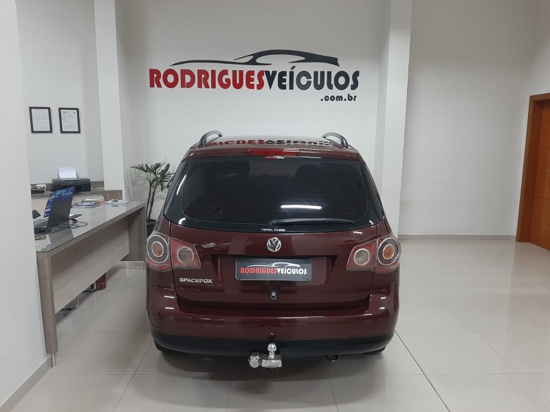 SPACEFOX 1.6 MI COMFORTLINE 8V FLEX 4P MANUAL - 2008 - CAXIAS DO SUL