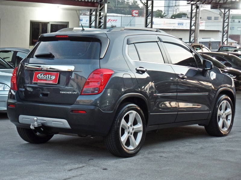 TRACKER 1.8 MPFI LTZ 4X2 16V FLEX 4P AUTOMÁTICO - 2015 - CAXIAS DO SUL