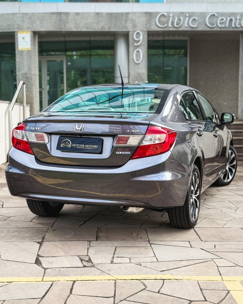 CIVIC 2.0 LXR 16V FLEX 4P AUTOMÁTICO - 2016 - NOVO HAMBURGO