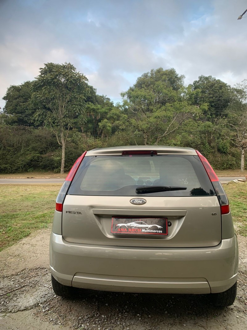 FIESTA 1.6 MPI HATCH 8V FLEX 4P MANUAL - 2013 - CAXIAS DO SUL