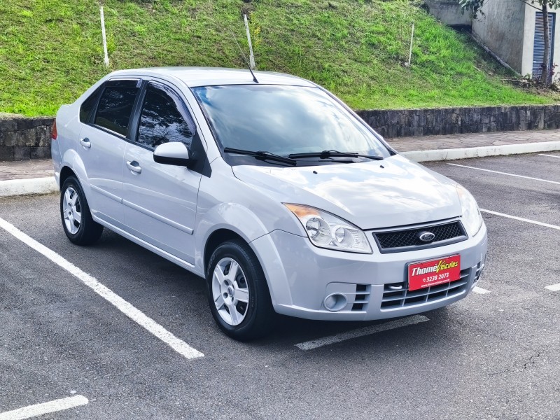 FIESTA 1.0 ROCAM HATCH 8V FLEX 4P MANUAL - 2009 - CAXIAS DO SUL