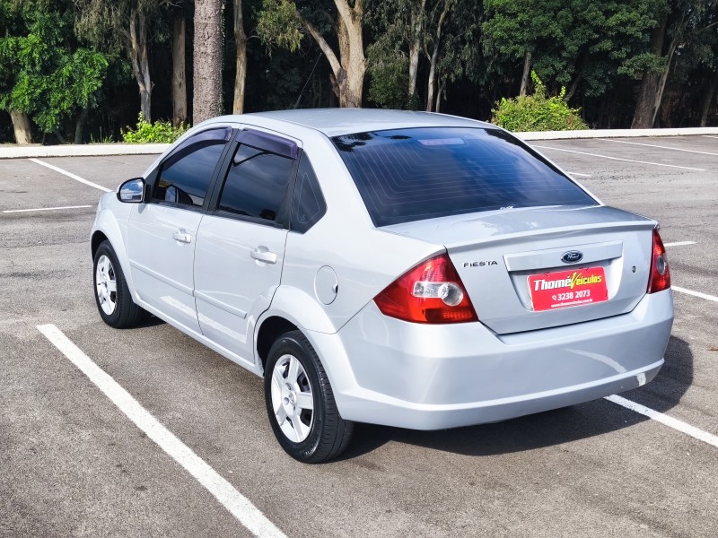 FIESTA 1.0 ROCAM HATCH 8V FLEX 4P MANUAL - 2009 - CAXIAS DO SUL