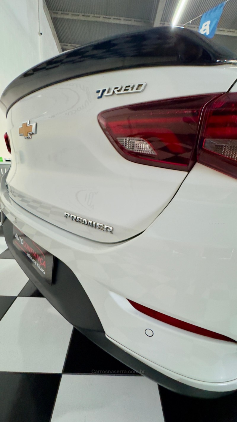 ONIX 1.0	PREMIER PLUS 8V TURBO FLEX 4P AUTOMÁTICO - 2024 - MONTENEGRO