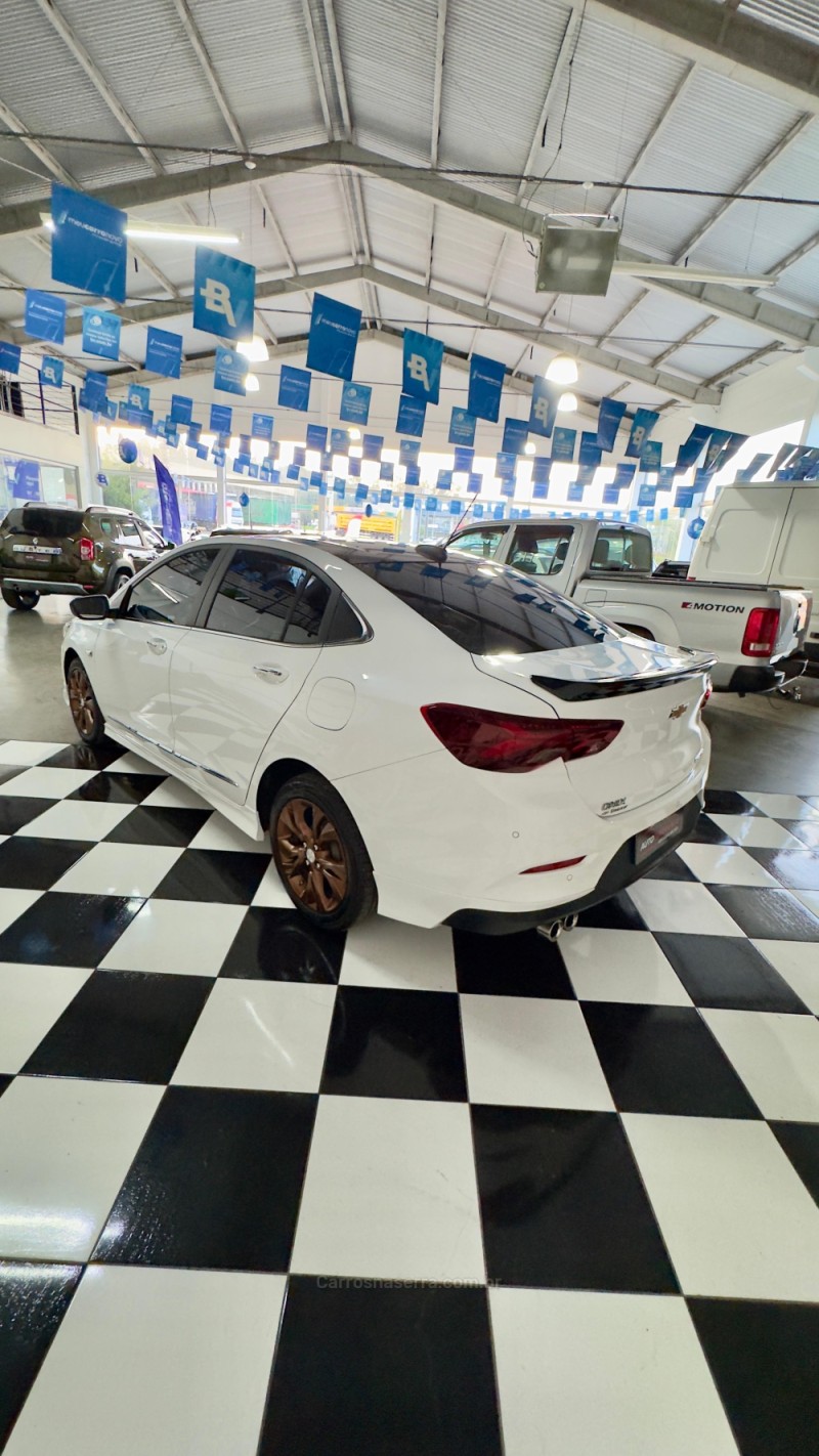 ONIX 1.0	PREMIER PLUS 8V TURBO FLEX 4P AUTOMÁTICO - 2024 - MONTENEGRO