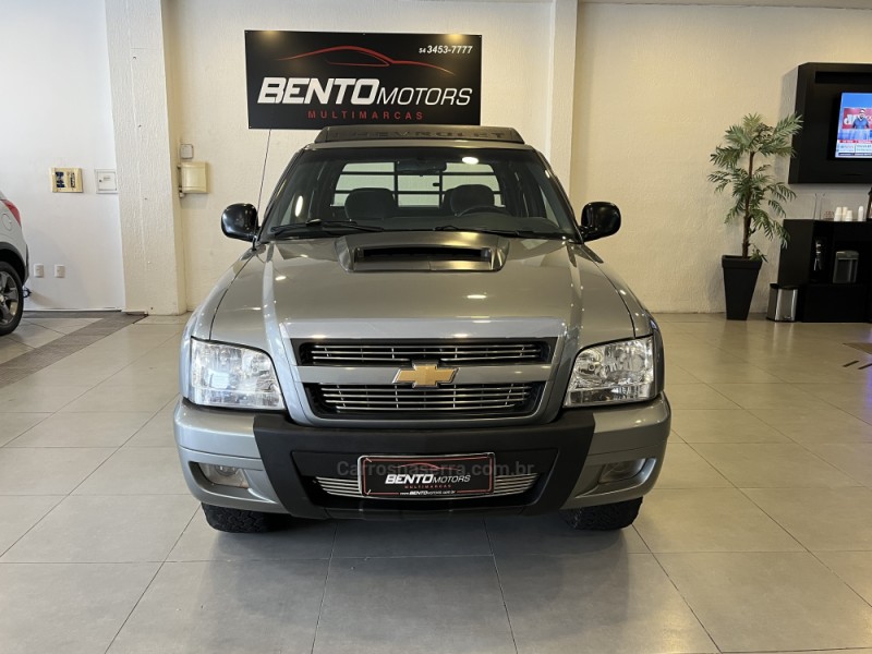 S10 2.4 ADVANTAGE 4X2 CD 8V FLEX 4P MANUAL - 2009 - BENTO GONçALVES