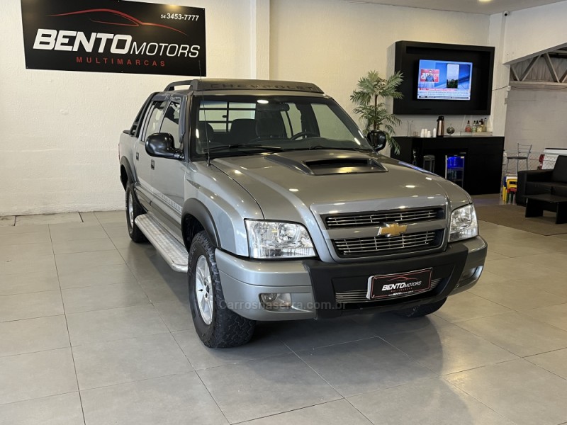 S10 2.4 ADVANTAGE 4X2 CD 8V FLEX 4P MANUAL - 2009 - BENTO GONçALVES