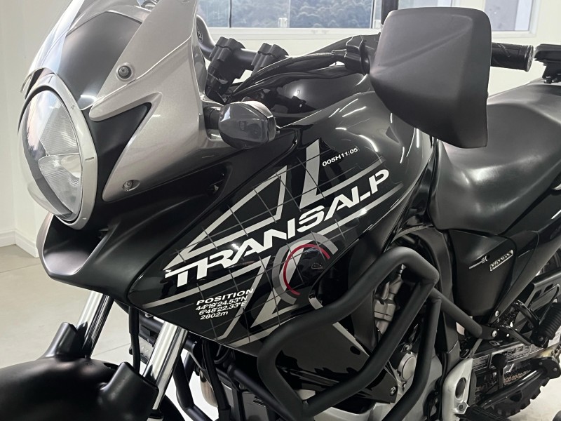 XL 700V TRANSALP - 2011 - BENTO GONçALVES