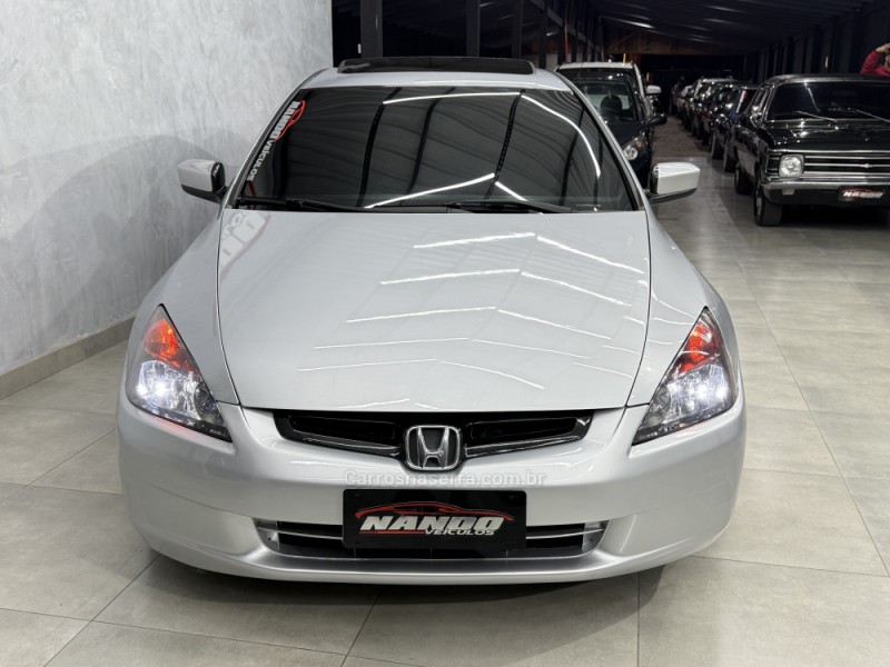 ACCORD 3.0 EX SEDAN V6 24V GASOLINA 4P AUTOMÁTICO - 2004 - SAPIRANGA