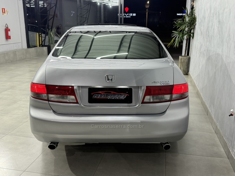 ACCORD 3.0 EX SEDAN V6 24V GASOLINA 4P AUTOMÁTICO - 2004 - SAPIRANGA