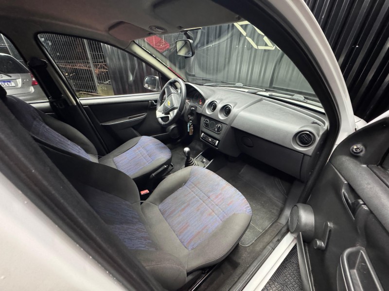 CELTA 1.0 MPFI VHCE LIFE 8V FLEX 4P MANUAL - 2010 - CAXIAS DO SUL